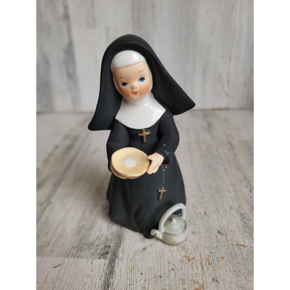 Napco nun sister religious vintage home unique figure decor water